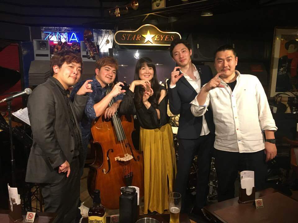 指で、CBC!