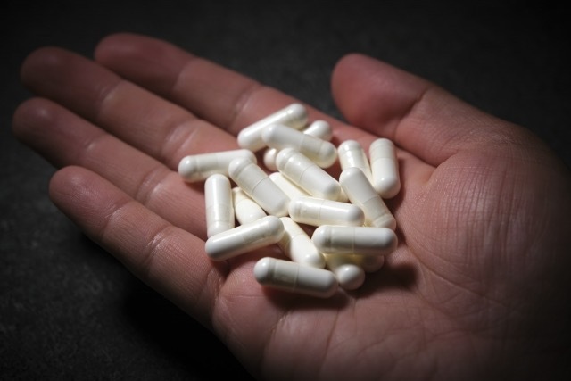 咳止めドロップの過剰摂取を防ぐにはどうすればよいでしょうか?